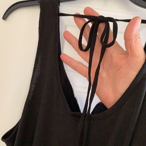 M Fasis XL Romper with embroidery detail around the neck/front. - Picture 6 of 13